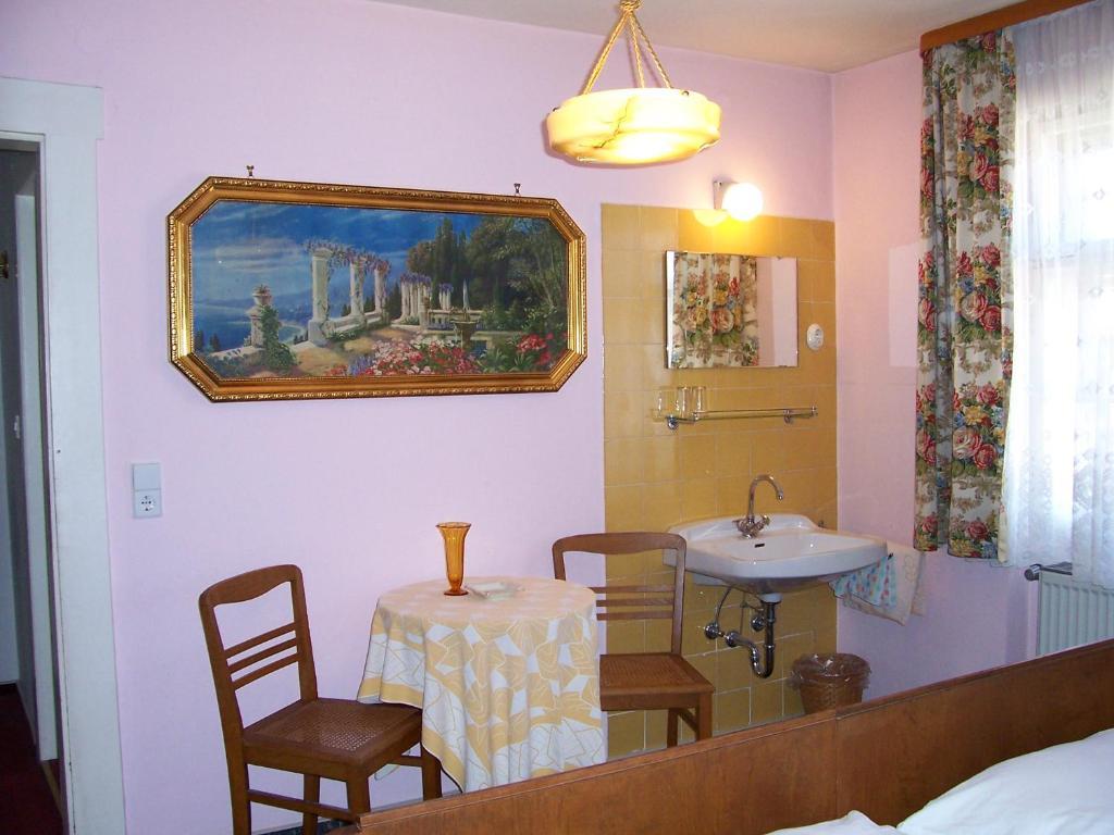 Hotel Krone Goessweinstein Cameră foto