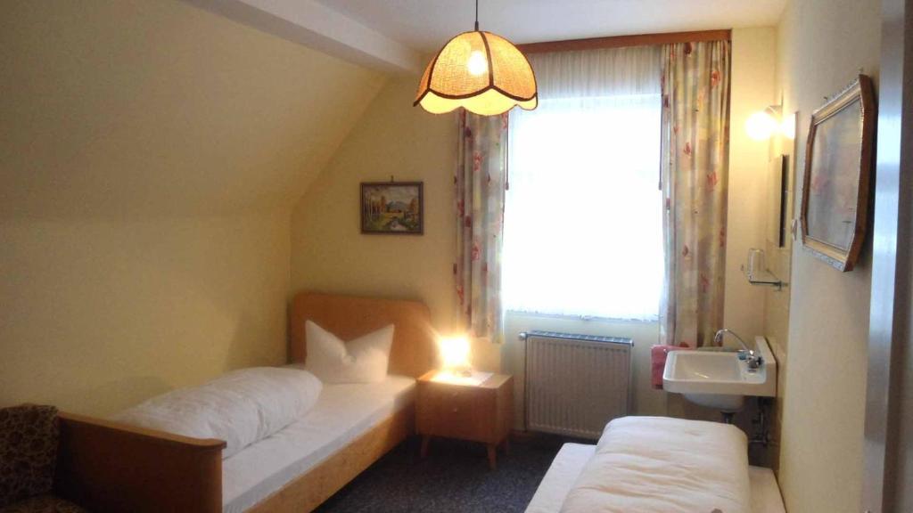 Hotel Krone Goessweinstein Cameră foto