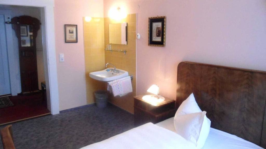 Hotel Krone Goessweinstein Cameră foto
